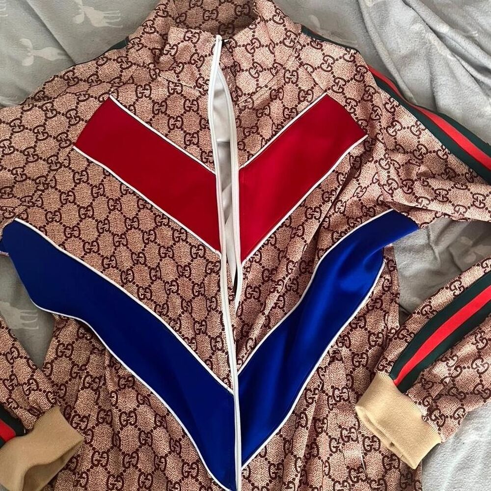 gucci tracksuit with red blue 3624